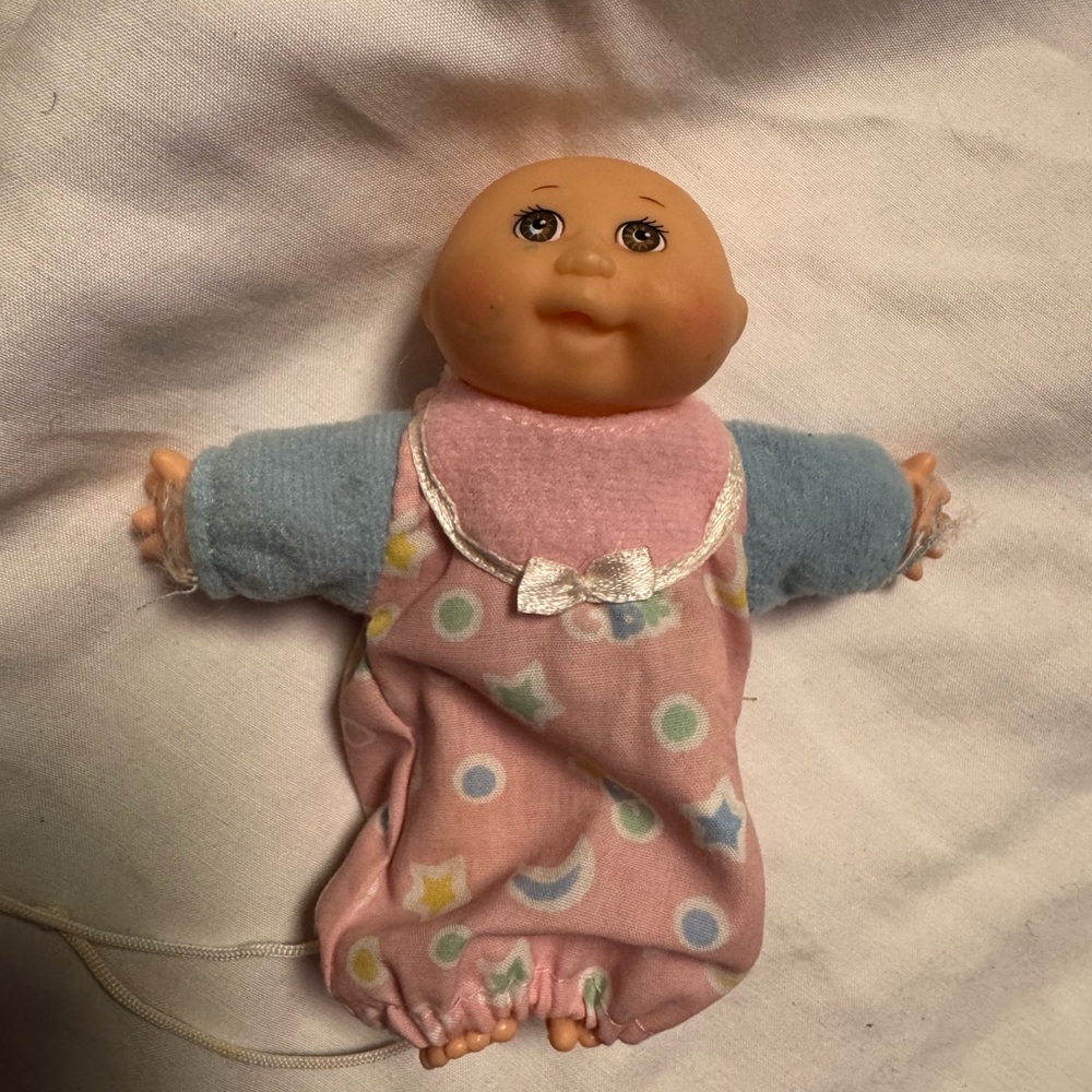 Mini Cabbage Patch doll- vintage 1995